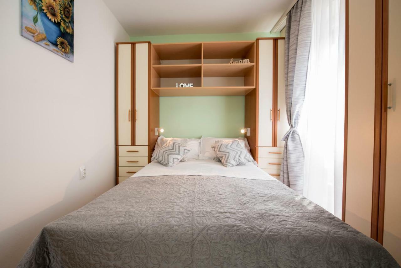 Apartment Pax Spalato Esterno foto