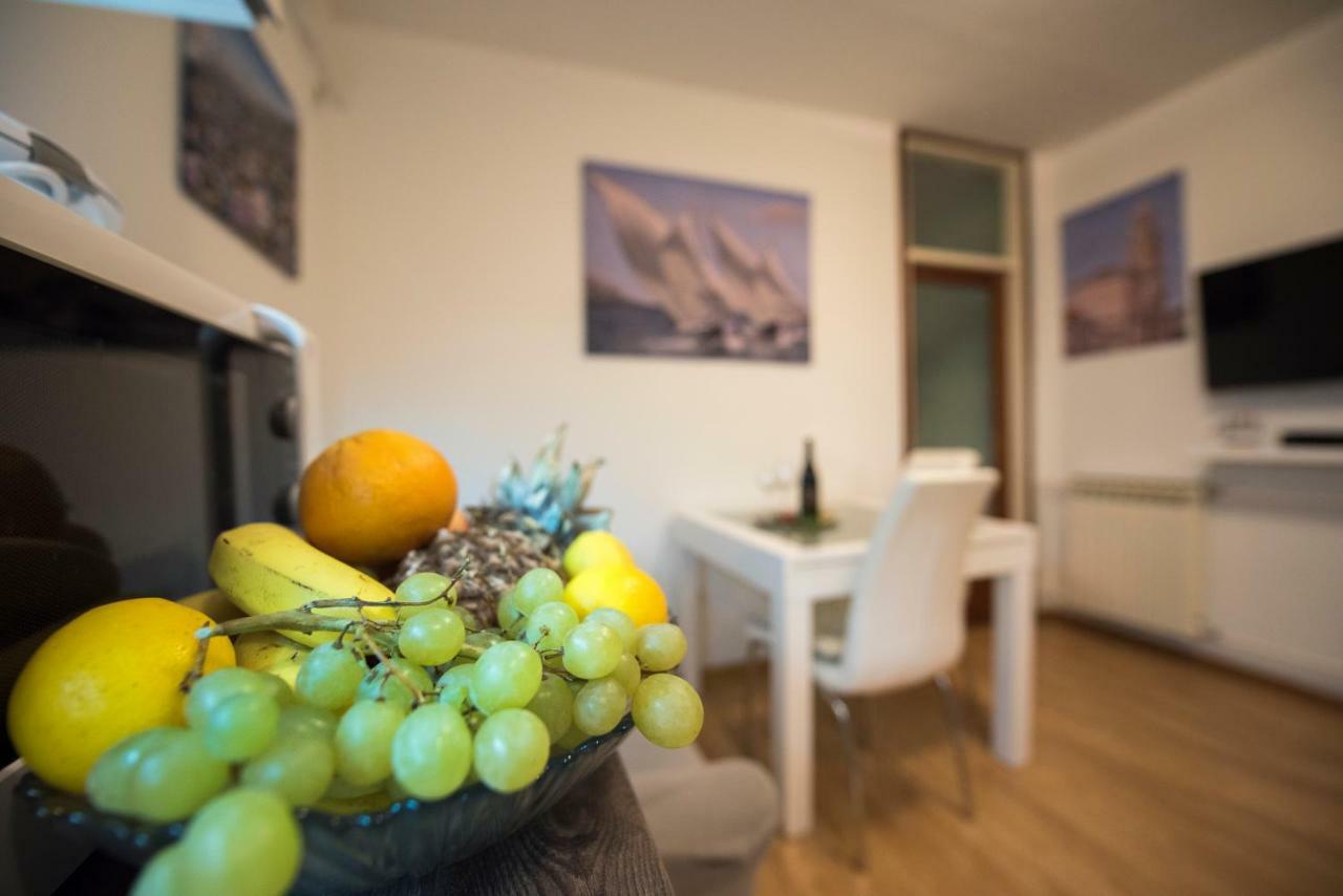 Apartment Pax Spalato Esterno foto