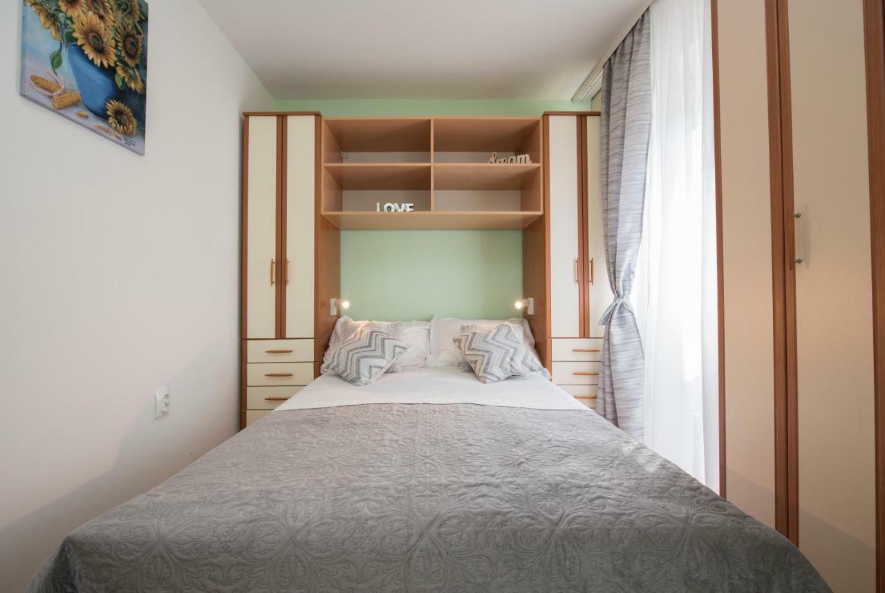 Apartment Pax Spalato Esterno foto